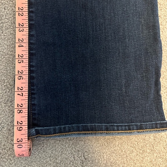 American Eagle Outfitters- Favorite Boyfriend Jeans - Picture 6 of 10